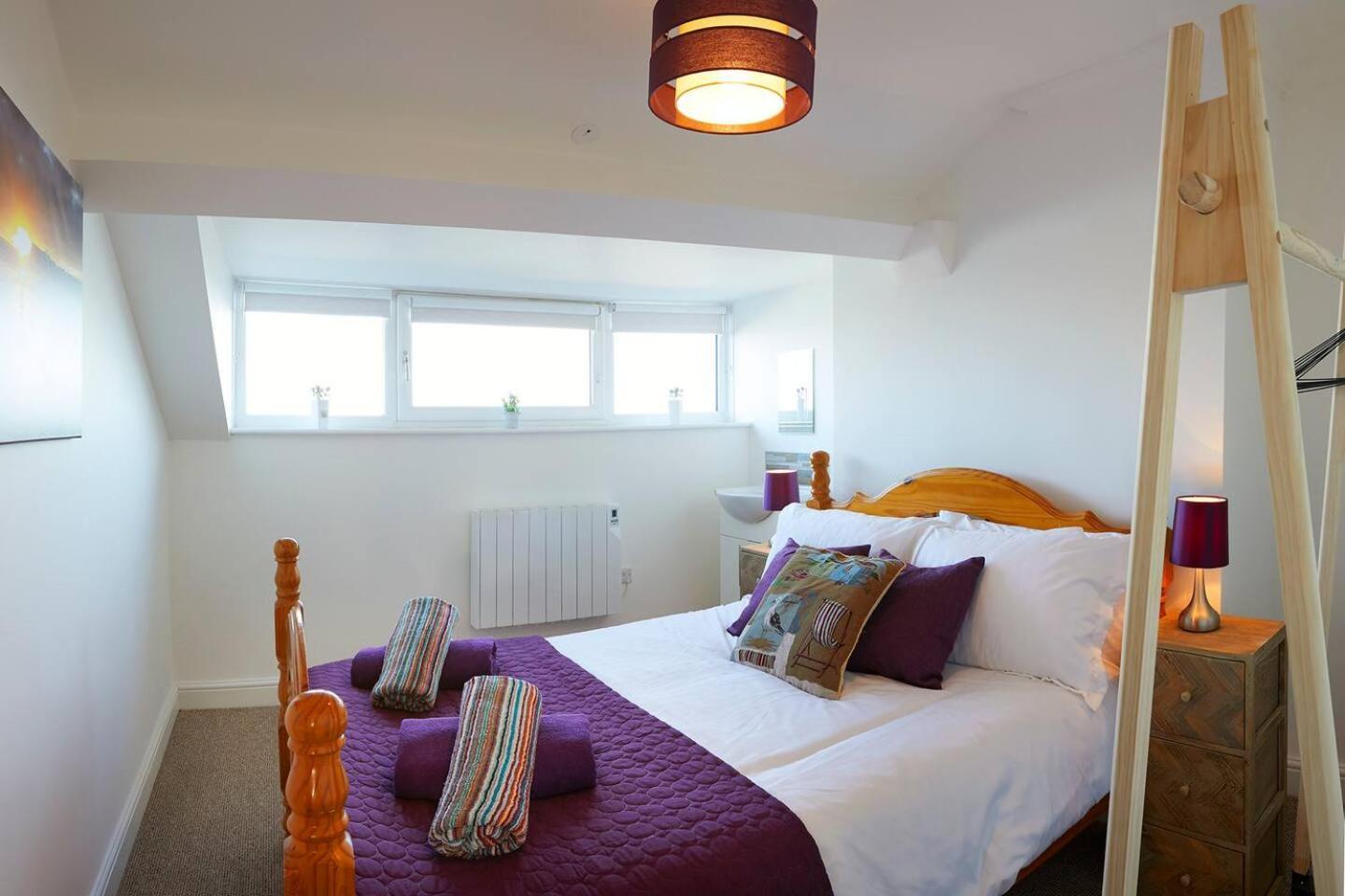 Denelea - Stunning Sea Views! Scarborough Exterior photo